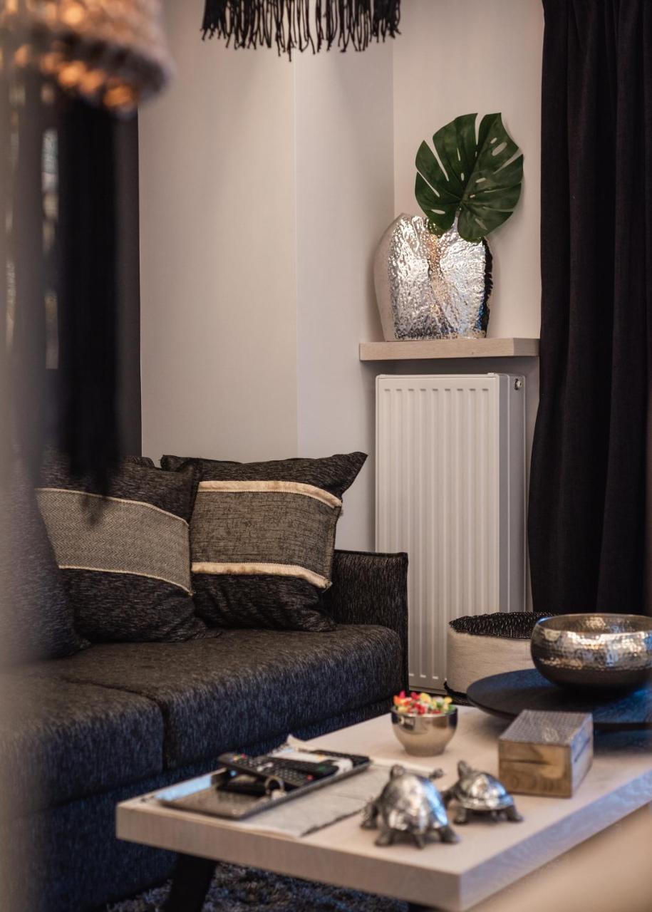 Acropolis Boutique Residence เอเธนส์ ภายนอก รูปภาพ
