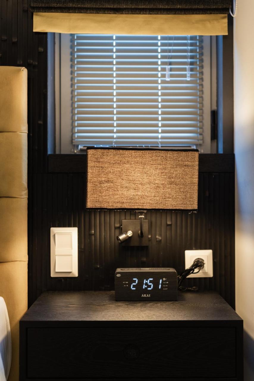 Acropolis Boutique Residence เอเธนส์ ภายนอก รูปภาพ
