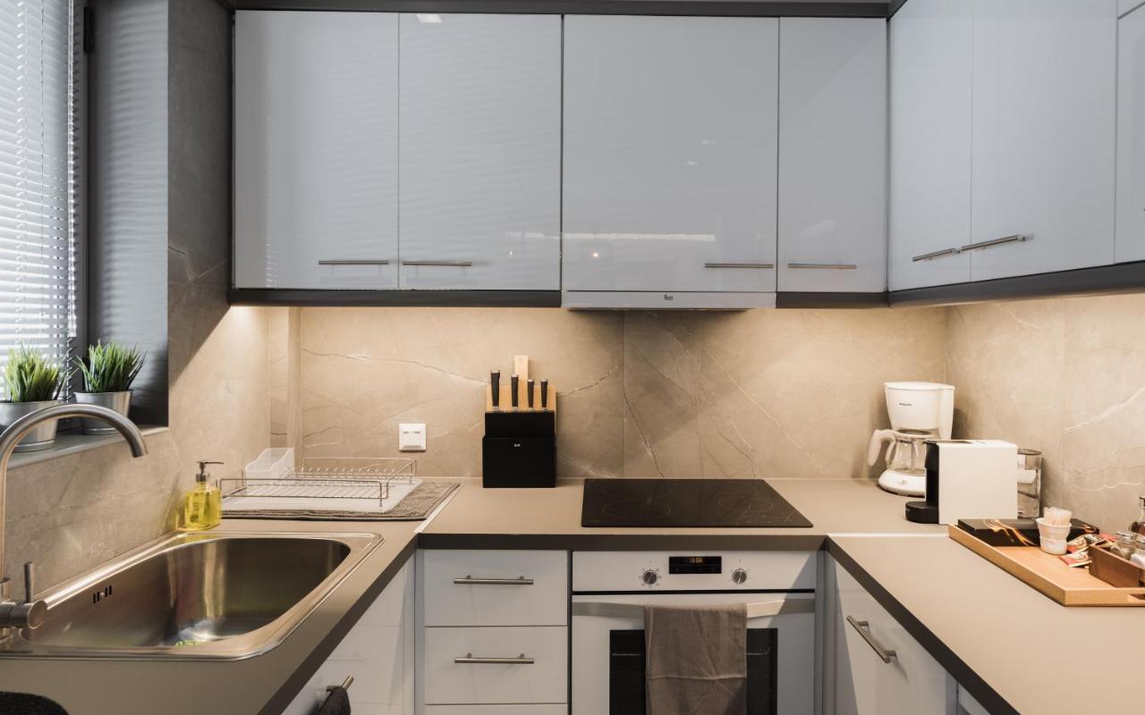 Acropolis Boutique Residence เอเธนส์ ภายนอก รูปภาพ
